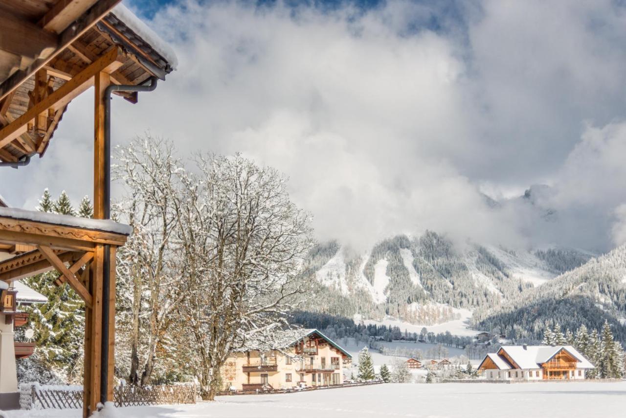 Bio-Holzhaus Und Landhaus Heimat Ramsau am Dachstein Exterior foto